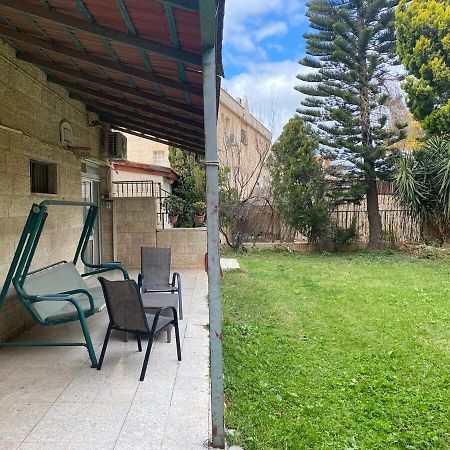 Appartement דירת גן מרווחת במיקום מעולה עם נטפליקס חינמי à Ma'ale Adumim Extérieur photo