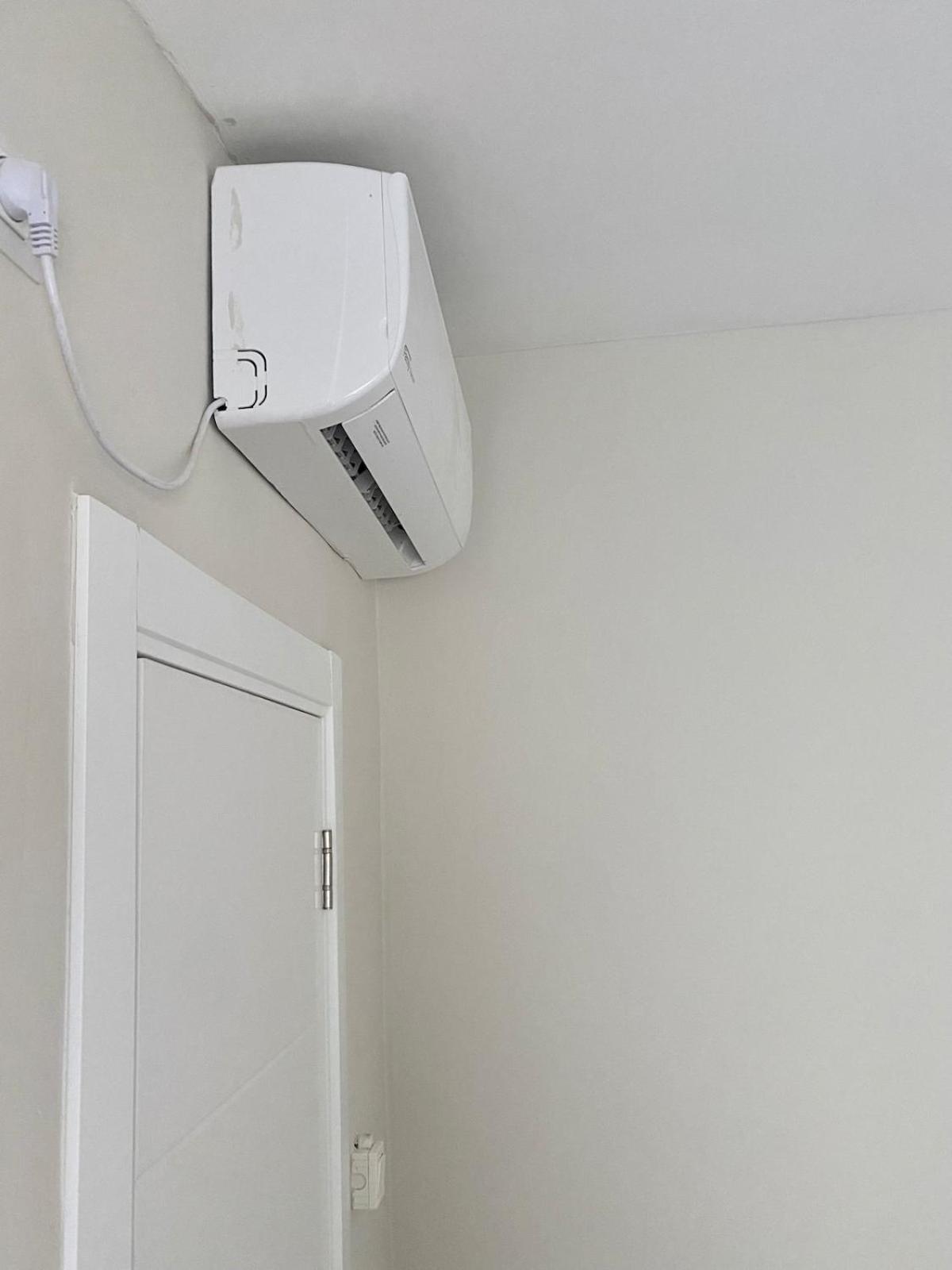 Appartement דירת גן מרווחת במיקום מעולה עם נטפליקס חינמי à Ma'ale Adumim Extérieur photo