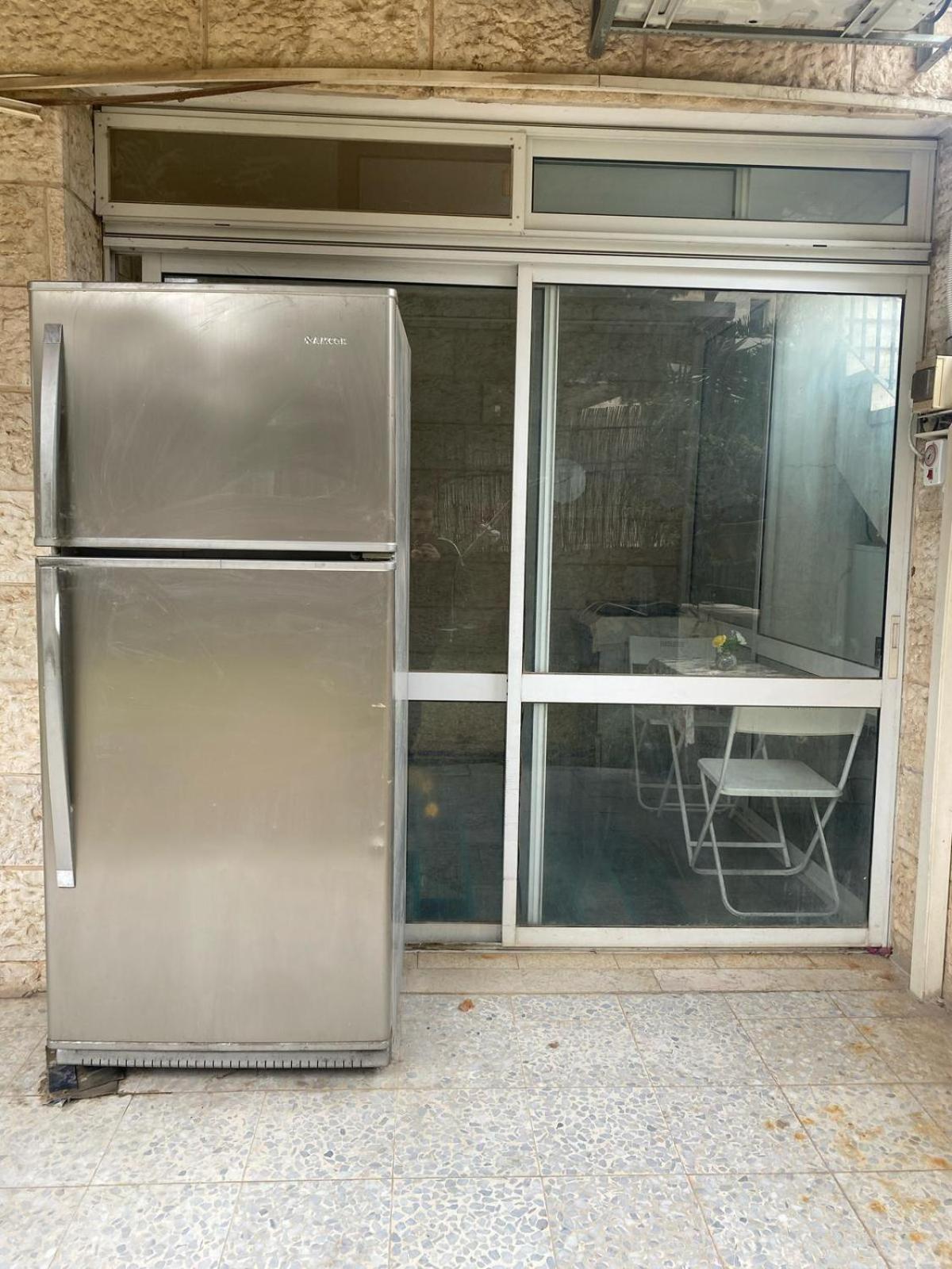 Appartement דירת גן מרווחת במיקום מעולה עם נטפליקס חינמי à Ma'ale Adumim Extérieur photo